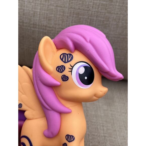 Hasbro 2012 My Little Pony G4 Design A Pony Wild Rainbow Scootaloo Rare HTF MLP - Picture 7 of 9